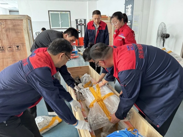 破暑前行，全員沖刺，鑄就泰斯特新速度！